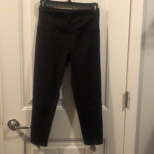 Victoria’s Secret VSX sport black workout capris